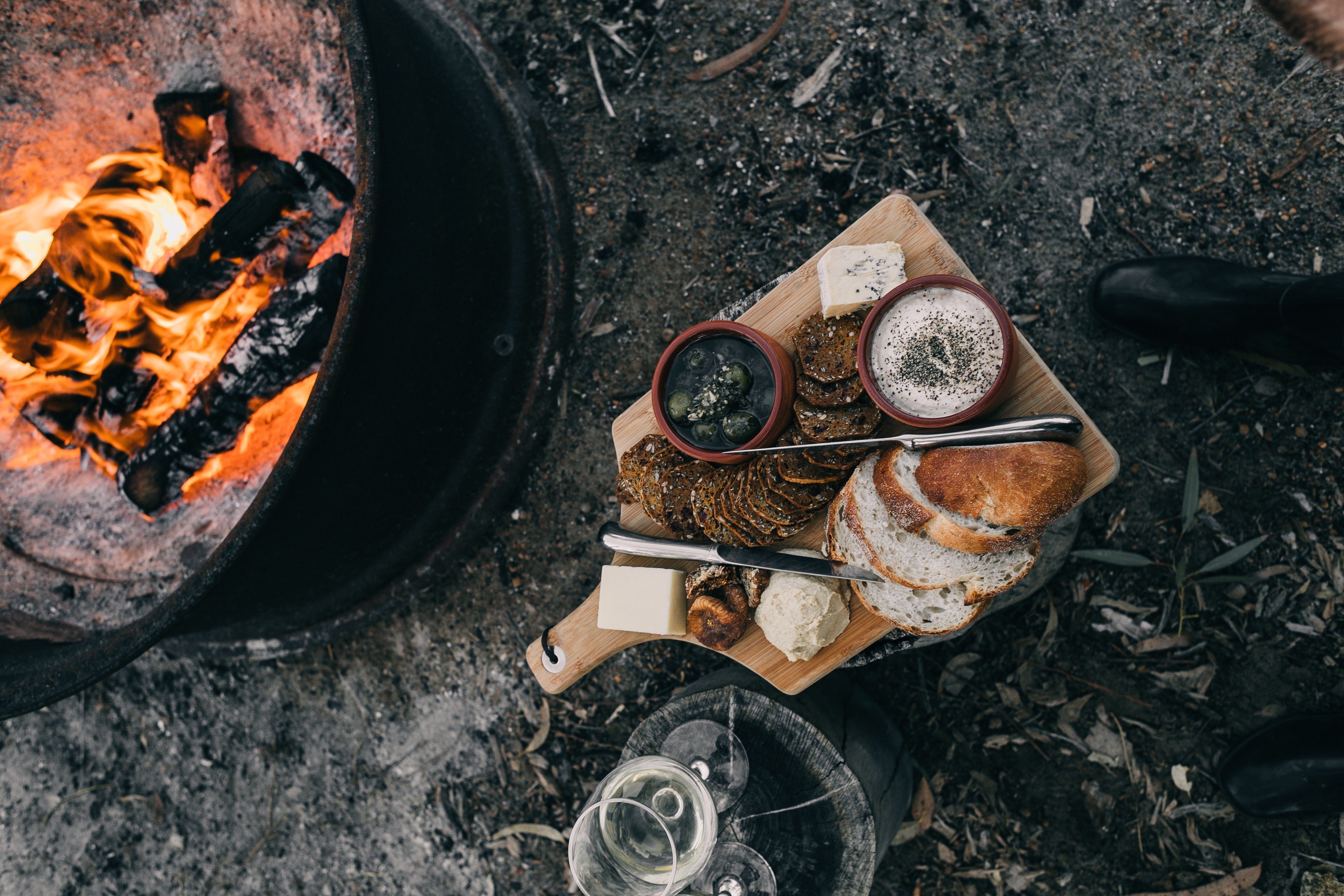 【Recipe】Camp Gourmet: Dutch Oven & Stovetop Favorites – Bearhard Outdoor